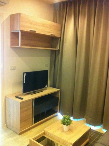 เช่า RR175 Quinn Condo ห้องสวย เฟอร์นิเจอร์ครบครัน ใกล้รถไฟฟ้า