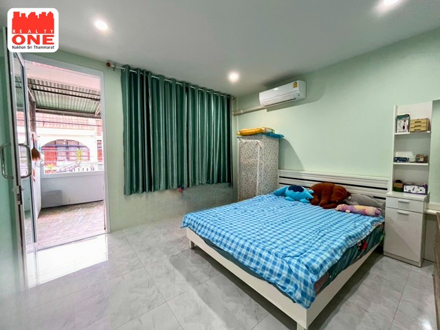 ทาวน์โฮมใจกลางเมือง ราคาโดนใจ  ใกล้ตลาด ห้างสรรพสินค้า และสถานที่สำคัญ