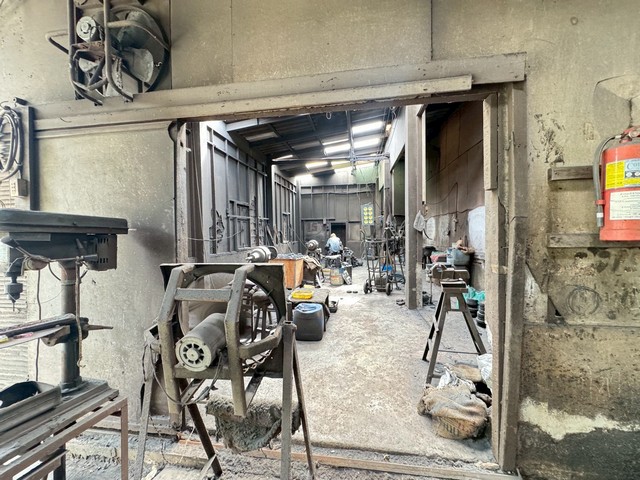 ขายที่ดินเปล่าแถมสิ่งปลูกสร้างเป็นโรงเหล็ก พร้อมใบรง.ที่ดินซอยสามัคคี49แยก3 นนทบุรี