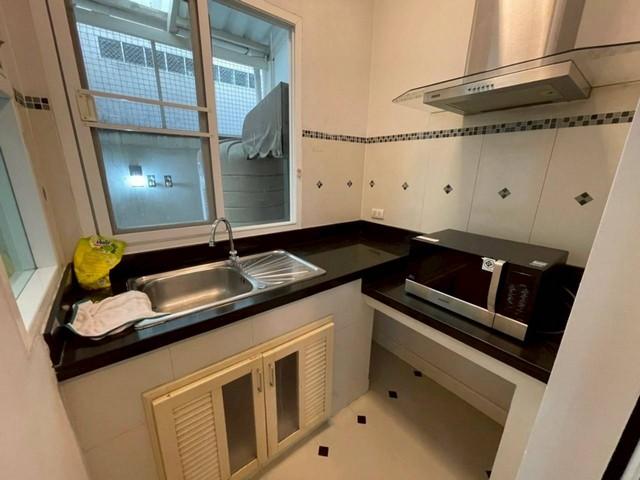 ให้เช่าทาวน์โฮม 3 ชั้น 200 ตรม. หมู่บ้านกลางกรุงสาธร พระราม 3 ใกล้ BTS สุรศักดิ์ ( เลี้ยงสัตว์ได้ )