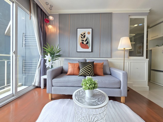 SAR010-102 ขาย คอนโดไอวี่ เรสซิเดนส์ ปิ่นเกล้า หมดปัญหาเรื่องที่จอด  พร้อมเข้าอยู่ทันที!