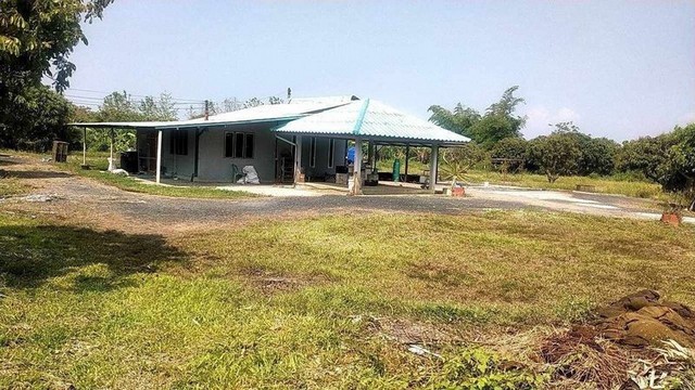 บ้านสวน ที่ดินสี่เหลี่ยมสวยงาม ติดถนนคอนกรีต หางดง   