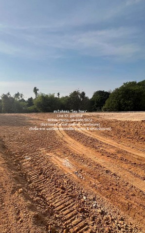 ที่ดิน ขายที่ดินเปล่าถมแล้ว 5-2-36 ไร่ (ติดถนน 3010) ต.วังแซ้ม อ.มะขาม จันทบุรี ราคา 18 ล้านบาท  ใกล้ - 18000000 BAHT.  พื้นที่เท่ากับ 5 Rai 2 NGAN 36 ตาราง.วา ดี-งาม