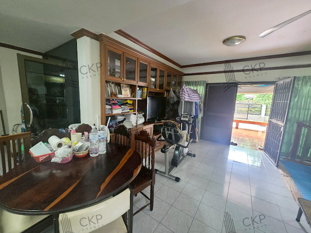 บ้านเดี่ยว บ้านแมกไม้ รามอินทรา 103/3 พื้นที่กว้างขวาง ก่อสร้างเอง โครงสร้างแข็งแรง ราคาถูกมากในย่านนี้ ติดถนนรามอินทรา ใกล้ทางด่วนส่วนต่อ