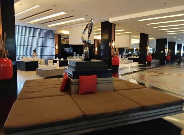 ขายคอนโด 3 ห้องนอน Sathorn Garden Condominium พื้นที่ 230 ตร.ม. ชั้น 32 วิวสวนลุมพินี ใจกลางสาทร