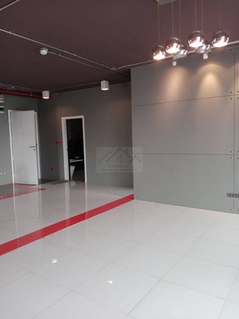 ให้เช่าพื้นที่สำนักงาน 83 ตรม. ซอยเอกมัย 22 ตึก APAI LoFT เดินทางสะดวก ใกล้ BTS เอกมัย ** เหมาะทำออฟฟิศหรือพักอาศัย
