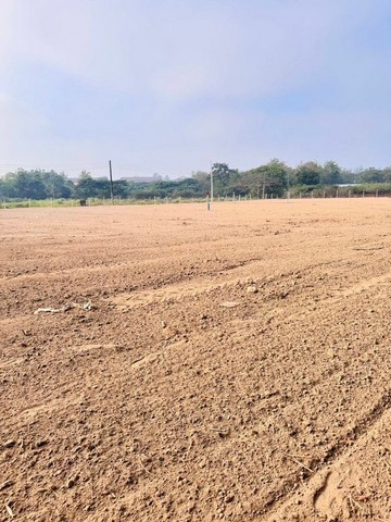 ที่ดินเปล่าถมแล้ว ในหมู่บ้าน กุลพรรณวิลเลจ โซนแม่เหียะ