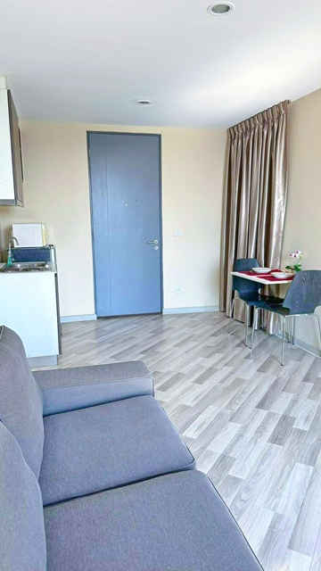 พร้อมเฟอร์ เครื่องใช้ไฟฟ้า ตลาดนัดหัวมุม 1.2 กม. เกษตร-นวมินทร์ ให้เช่า คอนโด​ ตึก​A ชั้น4 ​ม.ศรีปทม 1นอน 1น้ำ  40ตร.ม  Vento​ Condo .