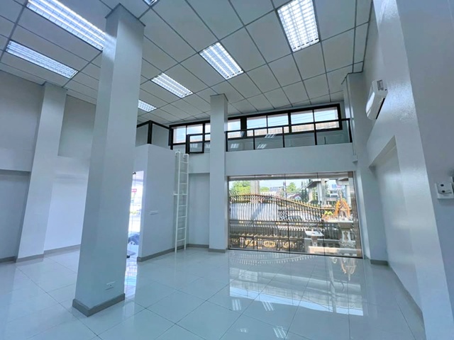 เซ็นทรัล ปิ่นเกล้า 2.88กม. เปิดซิง! เซ็นทรัล ราชพฤกษ์ 1 กม. บุญถาวร ราชพฤกษ์ 1.7 กม.  ให้เช่าสำนักงาน 4ชั้น 470 ตร.ม. 30 ตร.วา. 4ออฟฟิศ