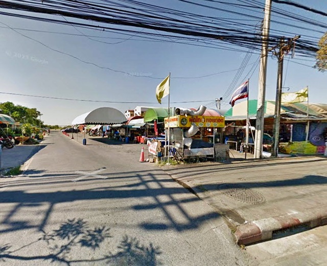 หน้านิคมอุตสาหกรรมลาดกระบัง ให้เช่าที่ดิน 33 ไร่ ติดถนนฉลองกรุง ซอยฉลองกรุง 37–40 แขวงลำปลาทิว