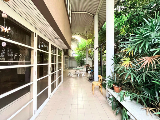 ขาย ให้เช่า บ้านเดี่ยว พระราม9 ซอย41 (เสรี9) ใกล้ห้างเดอะไนน์ พระราม9 5 นาทีถึงทางด่วน 4ห้องนอน 3ห้องน้ำ 100ตร.ว.