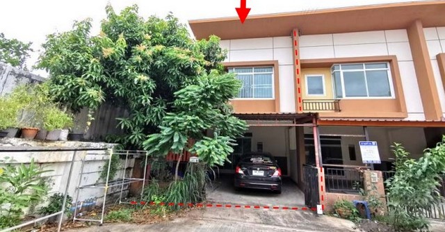 ขายทาวน์เฮ้าส์มู่บ้านร่มไม้ 2 บ่อวิน ซอยห้วยปราบ-เทิดพระเกียรติ 2 ถนนปลวกแดง-ห้วยปราบ (รย.3013) ตำบลบ่อวิน อำเภอศรีราชา จังหวัดชลบุรี