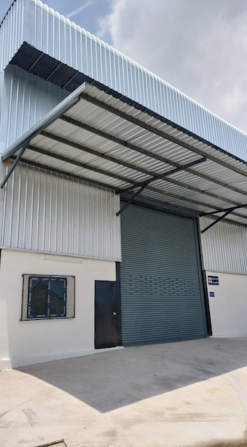 BST908 ให้เช่าโกดังใหม่ พร้อมสำนักงาน พื้นที่ใช้สอย 300 ตร.ม. ลาดกระบัง 14/1 ใกล้สนามบินสุวรรณภูมิ