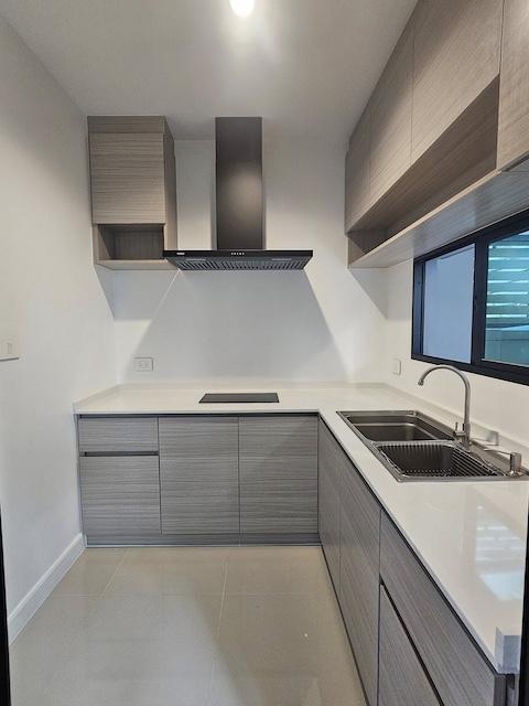 ให้เช่าทาวน์โฮม 4 ชั้น 230 ตรม. Nirvana Define ศรีนครินทร์-พระราม 9 พร้อมเฟอร์นิเจอร์