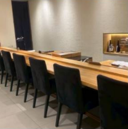 เซ้งด่วน  ร้านโอมากาเสะ ย่านทองหล่อ พร้อมอุปกรณ์ พนักงาน พร้อมดำเนินการต่อได้เลย