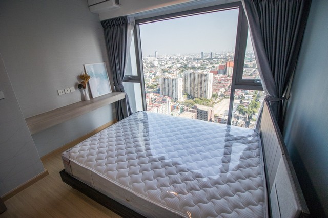 Whizdom Connect Safe clean convenient 34th floor BTS Punnawithi