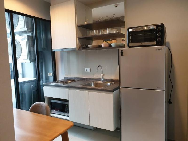 The Base Park West Safe beautiful view quiet 31st floor BTS On Nut