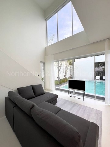 ให้เช่าพูลวิลล่า สไตล์โมเดิร์น หลังกาดฝรั่ง วิวดอยสุเทพ โซนหางดง