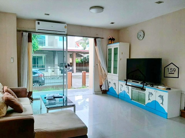 ตลาดพวงสว่าง345 1.6 กม. ให้เช่าบ้านเดี่ยว 2 ชั้น 50ตร.วา. 200ตร.ม. พร้อมเฟอร์ เครื่องใช้ไฟฟ้า แอร์ 3นอน 2 น้ำ 