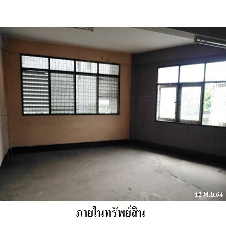 ขายอาคารพาณิชย์ 4 ชั้น  ถนนจรัญสนิทวงศ์ เขตคลองสาน กรุงเทพมหานคร