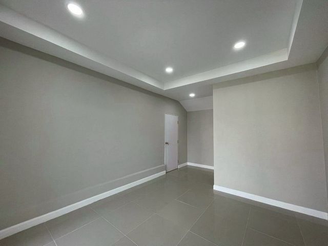 โซนแม่โจ้ #สันทราย ราคา 3.28 ล้าน 60.9 ตรว. 4 นอน 4 น้ำ #บ้านหัวมุม #รีโนเวทใหม่ พร้อมอยู่ #ใกล้ม.แม่โจ้ ทำเลดี ใกล้เมือง เดินทางสะดวก