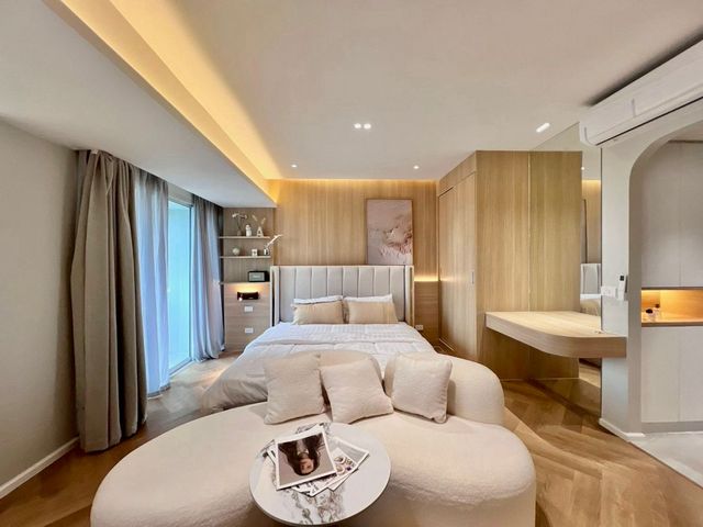 ขาย 1.79 ล้าน #กาแลทอง – #ช้างคลาน #วิวดอยสุเทพ #เฟอร์ครบ พร้อมอยู่! – #โควต้าต่างชาติห้องสุดท้าย!