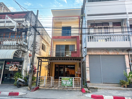 Strategic 3Storey Commercial Building for Rent  Main Road Frontage in Koh Samui For Rent house Townhouse Townhome Koh Samui 