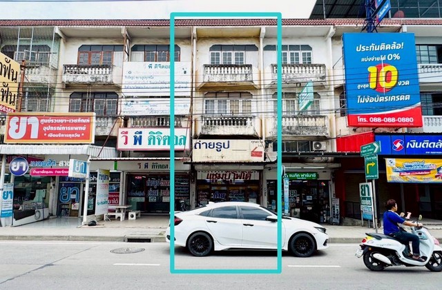 ขายอาคารพาณิชย์ ติดถนนบางบอน 3 เนื้อที่ 20 ตร.ว. แขวงหนองแขม เขตหนองแขม