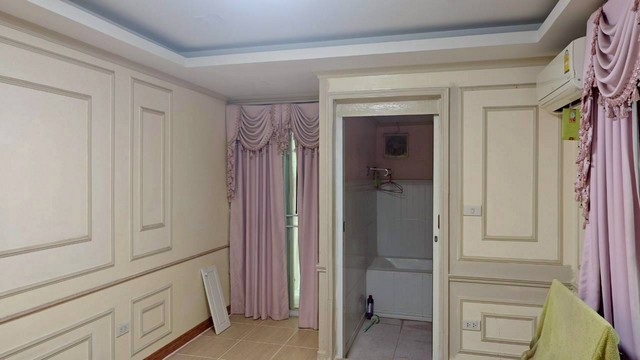 ขายอพาร์ทเมนท์ ซอยเคหะร่มเกล้า 29 แยก9 ลาดกระบัง  กรุงเทพมหานน บนที่ดินขนาด 96 ตารางวา