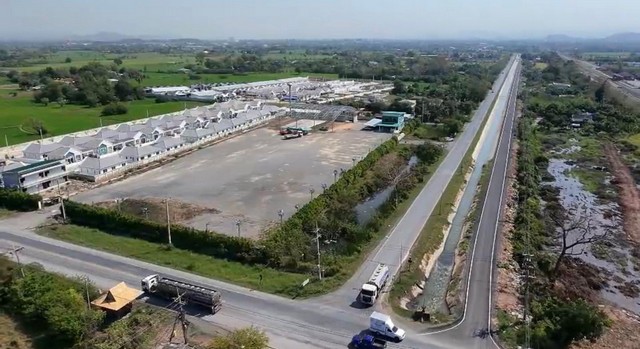 ขายที่ดิน ทำเลทอง เสาไห้ สระบุรี ถนน2ด้าน แยกป๊อกแป๊กเสาไห้สระบุรี ที่ดินสวยเสาไห้เกือบ 9 ไร่ Mobile phone 093-441-5691