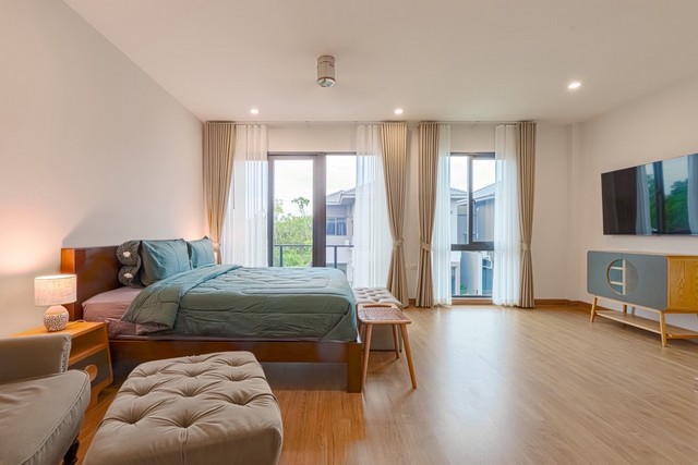 HR2689ให้เช่าบ้านแฝด 3 ชั้น โครงการบ้านกลางเมือง ดิ อิดิชั่น บางนาวิวทะเลสาบ ติดกับสนามกอล์ฟเมืองแก้ว บางนา