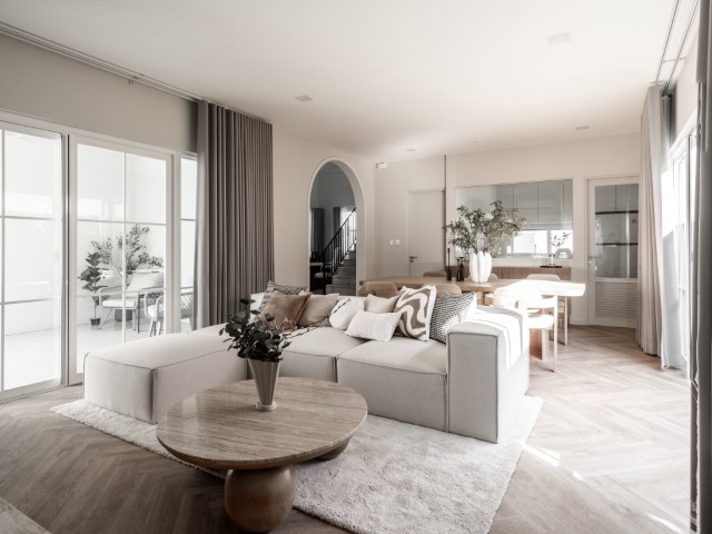 ให้เช่าบ้านเดี่ยว 2 ชั้น ห้องมุมโครงการ villagio 3 ศรีนครินทร์-บางนา 4 นอน5 น้ำ ตกแต่งสวยหรู เฟอร์นิเจอร์ครบ เช่า 120000 บาท/เดือน