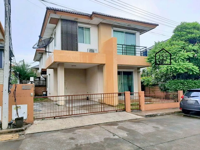 รร.สาธิตปทุม 1.6 กม.พร้อมเฟอร์ เครื่องใช้ไฟฟ้า แอร์ 3นอน  ตลาดพวงสว่าง345 1.6 กม. ให้เช่าบ้าน 2ชั้น 52ตร.วา. 202ตร.ม. 2 น้ 