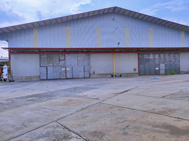 ซ.สุขุมวิท 16-22 นิคมอุตสหกรรมมาบตาพุด 100 ม. ให้เช่าโกดัง 4,220ตร.ม. ถูกที่สุดในโลก 76 บาทต่อตรม.อุตสาหกรรมระยอง 1.1 กม.