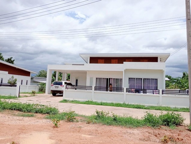 ขายบ้านเดี่ยว สไตล์โมเดิร์น 100 ตรว. โครงการบ้านภูเพียงหลวง จ.น่าน บรรยากาศดี เงียบสงบ