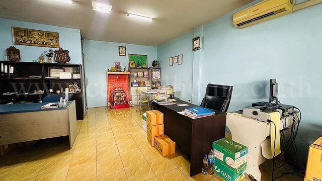 อาคารพาณิชย์ 3 ชั้น วิโรจน์วิลล์ บางบัวทอง นนทบุรี ราคาถูกที่สุด