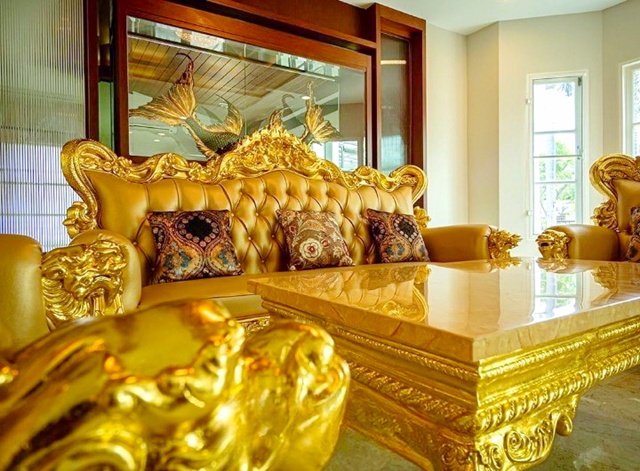 พลินนารี่มอลล์1.1 กม. 6นอน ตลาดถนอมมิตร MRTวัชรพล 2.1 กม. ให้เช่า-ขาย คฤหาสน์หรู 2 ชั้น 2 หลังใหญ่ ติดกัน  พร้อมเฟอร์ บิ้วท์อินครบ