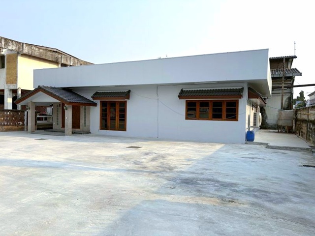 ให้เช่าที่ดิน พร้อมอาคาร 1 ชั้น MRT ศูนย์ราชการ นนทบุรี 600ม. ถูกที่สุด MRT กระทรวงสาธารณสุข 500ม.1,022 ตร.ม. นนทบุรี ซ.เรวดี 11-25 ม.