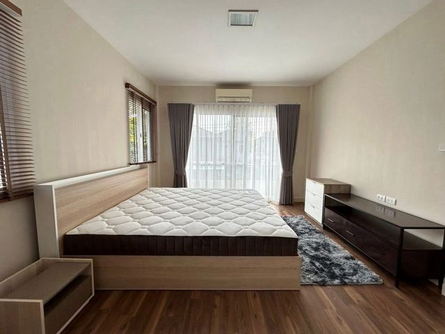 ให้เช่า 30,000 บาท/เดือน 53 ตรว. #Land&house #สีวลี สันกำแพง #สิ่งแวดล้อมดี เงียบสงบ #ใกล้เมือง และโรงเรียนนานาชาติหลายแห่ง