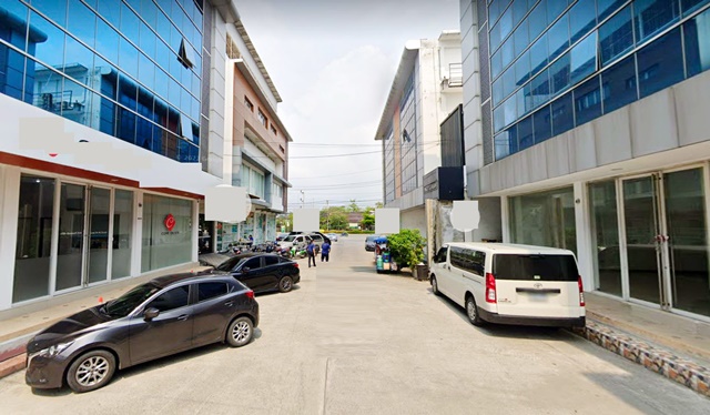 Airport Link ลาดกระบัง25-34 พระจอมเกล้า 4ชั้น หน้ากว้าง 8ม.10จอดรถ  50ตรว. 600ตรม.