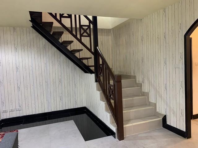 ให้เช่าทาวน์โฮม 3 ชั้น 4 ห้องนอน ซอยลาดพร้าว 101 ซอยโพธิ์แก้ว ใกล้เกษตรนวมินทร์ เลียบด่วนรามอินทรา เดินทางสะดวก เหมาะอยู่อาศัย