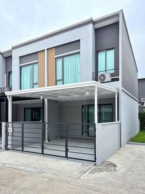 ให้เช่าทาวน์โฮม 2 ชั้น 17.5 ตรว. โครงการพลีโน่ 2 สุขุมวิท-บางนา หลังมุม ใกล้เมกะบางนา