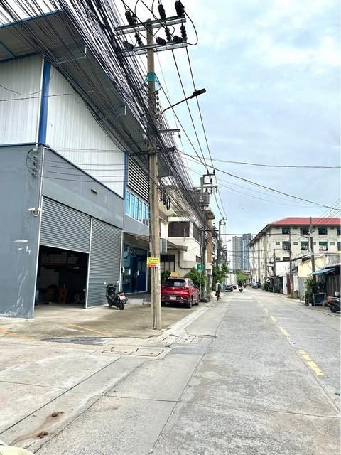 ให้เช่าโกดังพร้อมสำนักงาน 420 ตรม. ซอยพัฒนาการ 38 ใกล้ซีคอนสแควร์