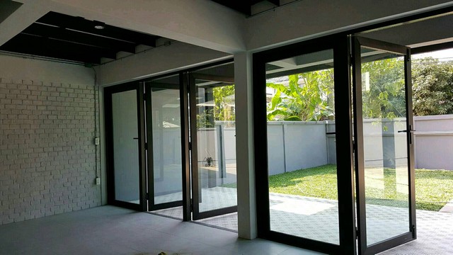 ให้เช่าบ้านเดี่ยว2ชั้น60 ตร.ว หมู่บ้าน ต.รวมโชคย่านลาดพร้าวโชคชัย4ลาดพร้าววังหิน ใกล้MRTโชคชัย4