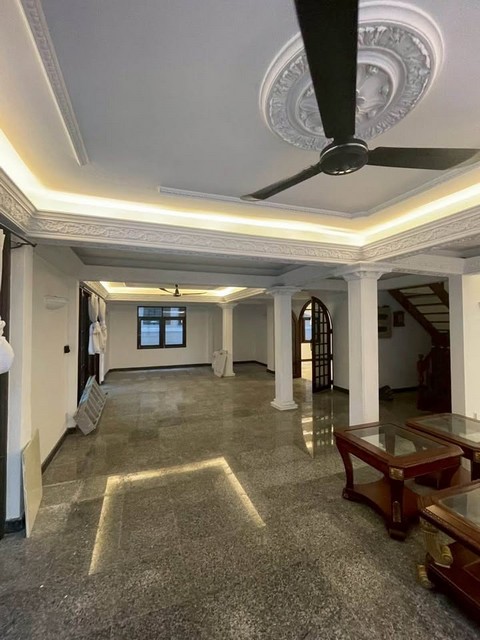 P986 ให้เช่าบ้านเดี่ยว 2 ชั้น ซอยปรีดีพนมยงค์ 42 สุขุมวิท71 เดินทางสะดวก เหมาะอยู่อาศัย 