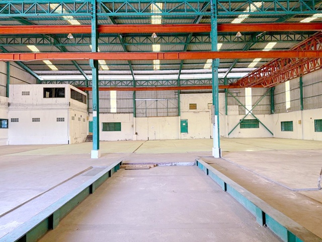 สมุทรสาคร ให้เช่าโรงงาน ตลาดลอนดอน 2กม.ตลาดนัดบางโทรัด 1กม. พร้อมออฟฟิศ 2 ไร่ 2 งาน 1,452 ตร.ม. รร.เฉลิมพระเกียรติสมเด็จฯ 1.5 กม.