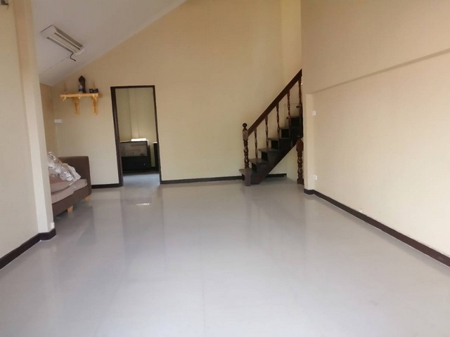 ให้เช่า บ้านเดี่ยว 2 ชั้น 100 ตรว. 4 ห้องนอน ถนนรามอินทรา ใกล้แฟชั่นไอซ์แลนด์