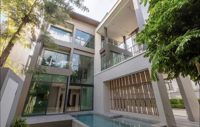 ขายบ้านเดี่ยว 3 ชั้น โครงการ The Gentry วิภาวดี 62 เนื้อที่ 112 ตร.วา แบบ Hudson ลดราคาพิเศษ