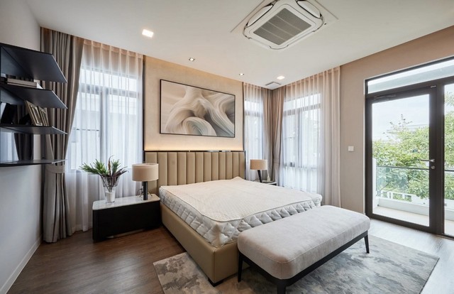 ขายหรือให้เช่า บ้านเดี่ยว 2 ชั้น โครงการ Premier (มัณฑนา กม. 15) บางนา-ตราด 76 ตร.วา พร้อมสวนและบริการดูแล ทำเลติดคลับเฮ