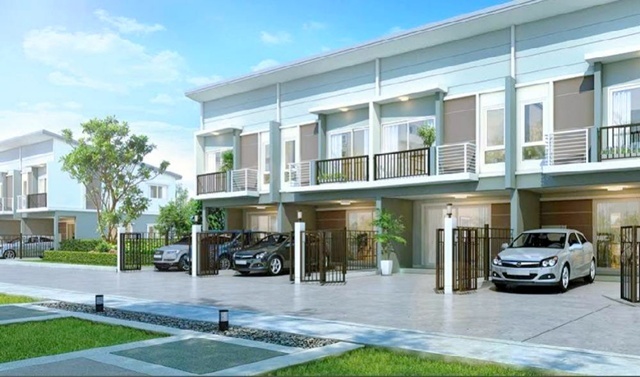 วงแหวน ปิ่นเกล้า พระราม 5 บางกรวย ตลาดนัดลุงออม 349ม.  ให้เช่าทาวน์โฮม 2 ชั้น 20 ตร.วา. 160 ตร.ม.  